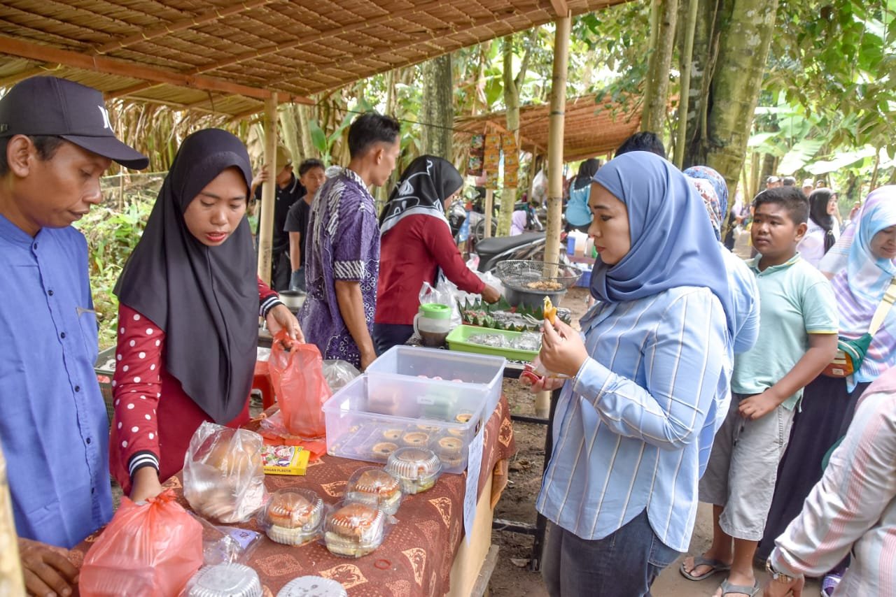 Asri Ludin Tambunan Dorong Pengembangan Wisata Kuliner Pure di Desa Punden Rejo