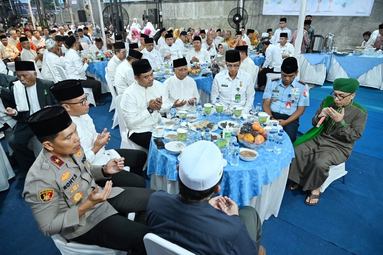 Gubernur Sumut Bobby Nasution Bersama Wagub Gelar Safari Ramadan Perdana di Medan