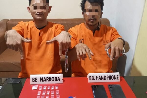 Sat Resnarkoba Polres Kampar Ciduk Dua Pengedar Sabu di Rumbio, 3,86 Gram Sabu Diamankan!