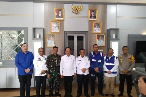 Menteri LH Apresiasi Kekompakan Forkopimda Rokan Hilir Tangani Karhutla